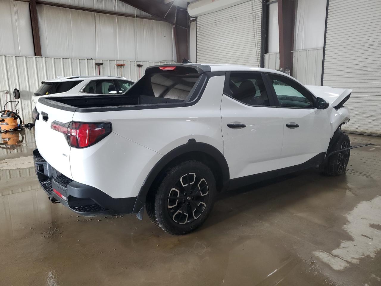 2022 Hyundai Santa Cruz - Image 3
