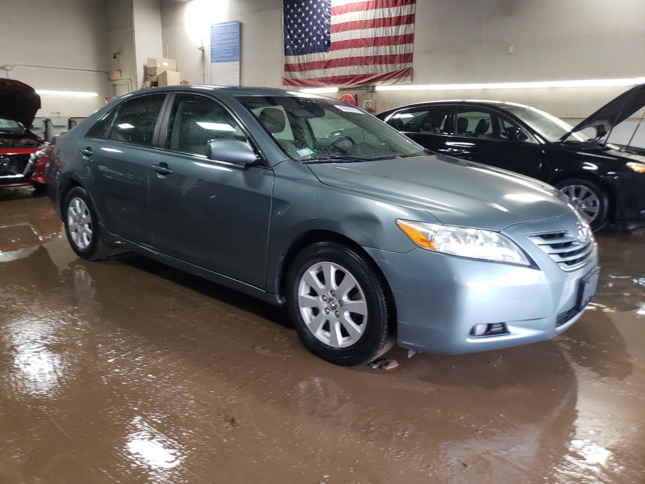 2009 Toyota Camry - Image 4