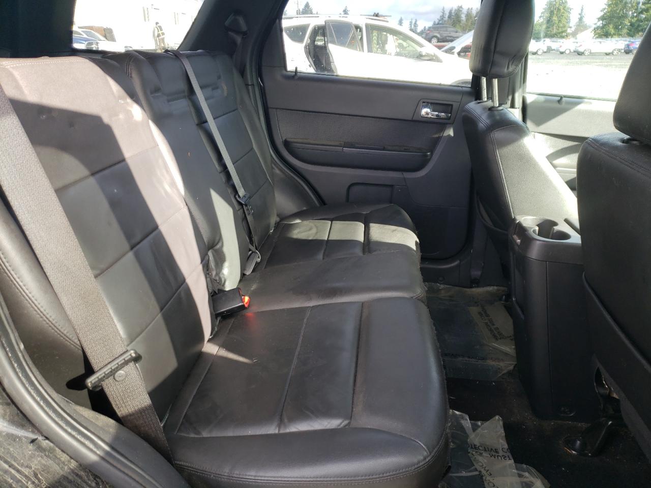 2012 Ford Escape - Image 11