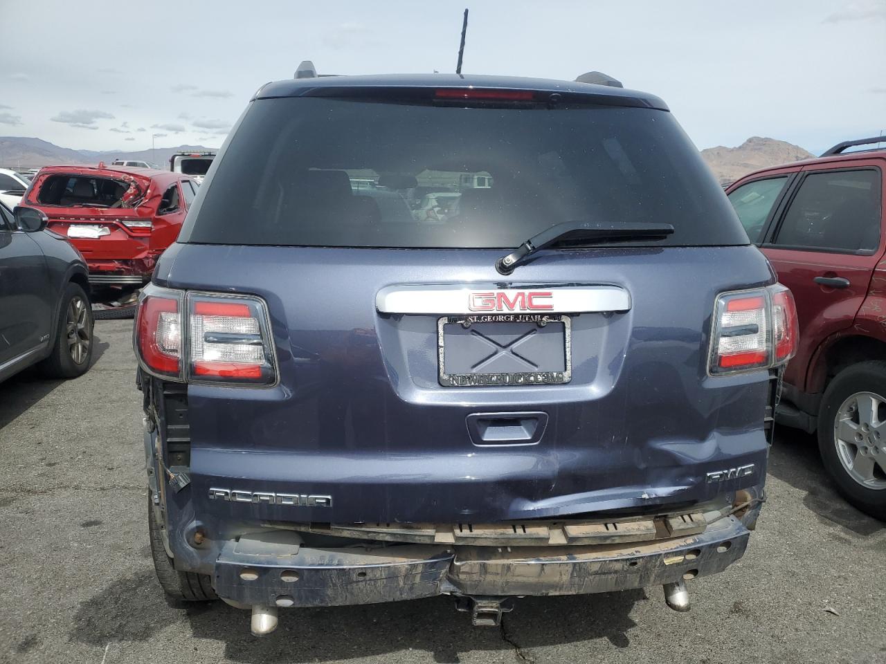 2014 GMC Acadia - Image 6