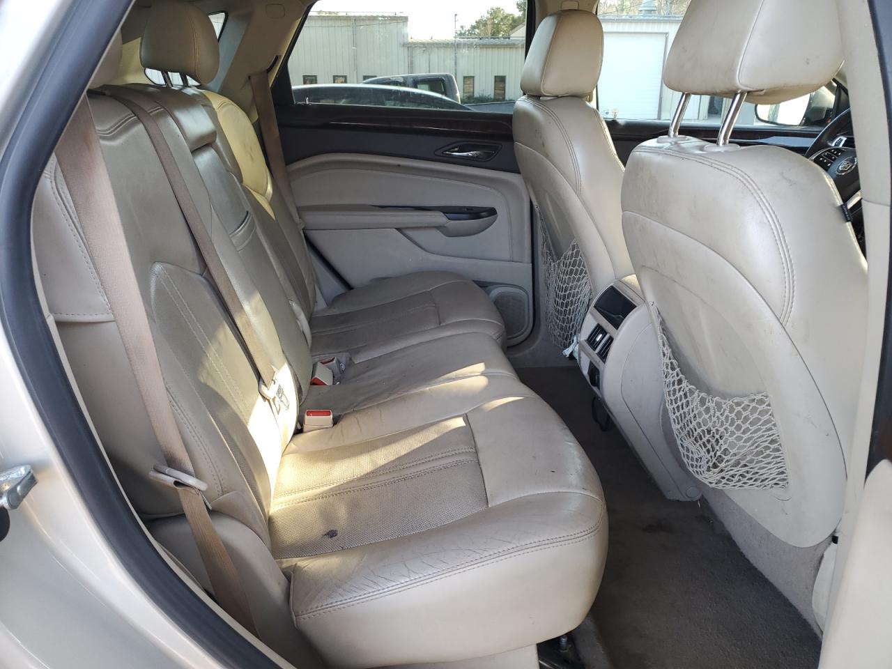 2015 Cadillac SRX - Image 10