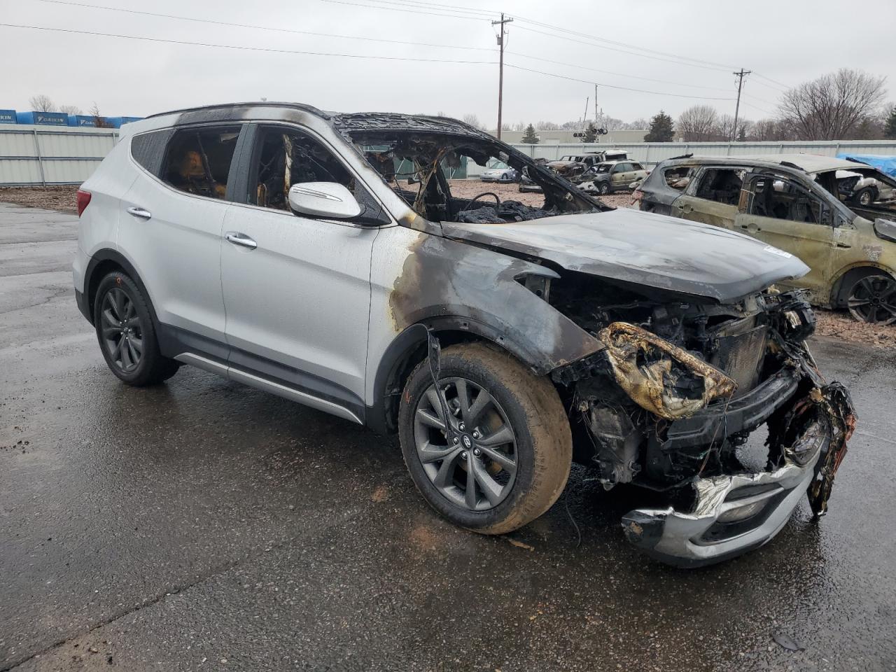 2017 Hyundai Santa Fe - Image 4