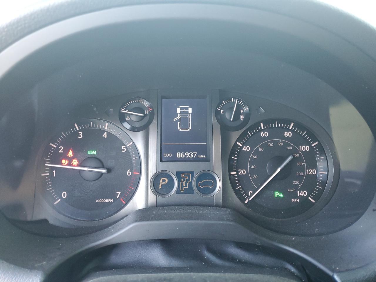 2015 Lexus GX - Image 9