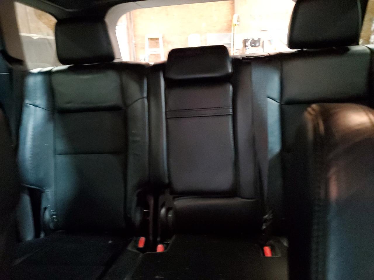 2019 Jeep Grand Cherokee - Image 10
