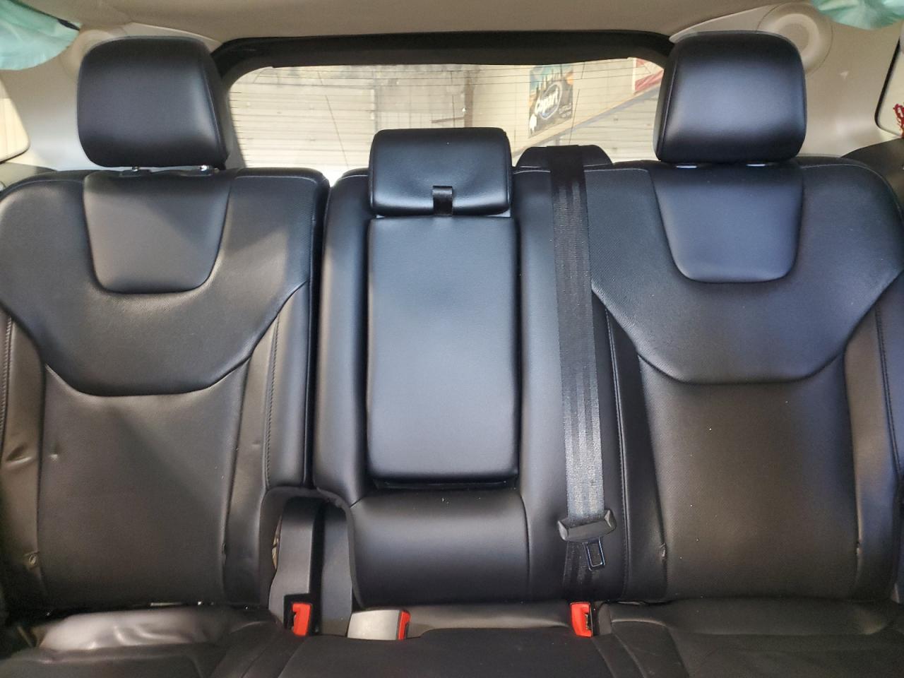 2020 Ford Edge - Image 10