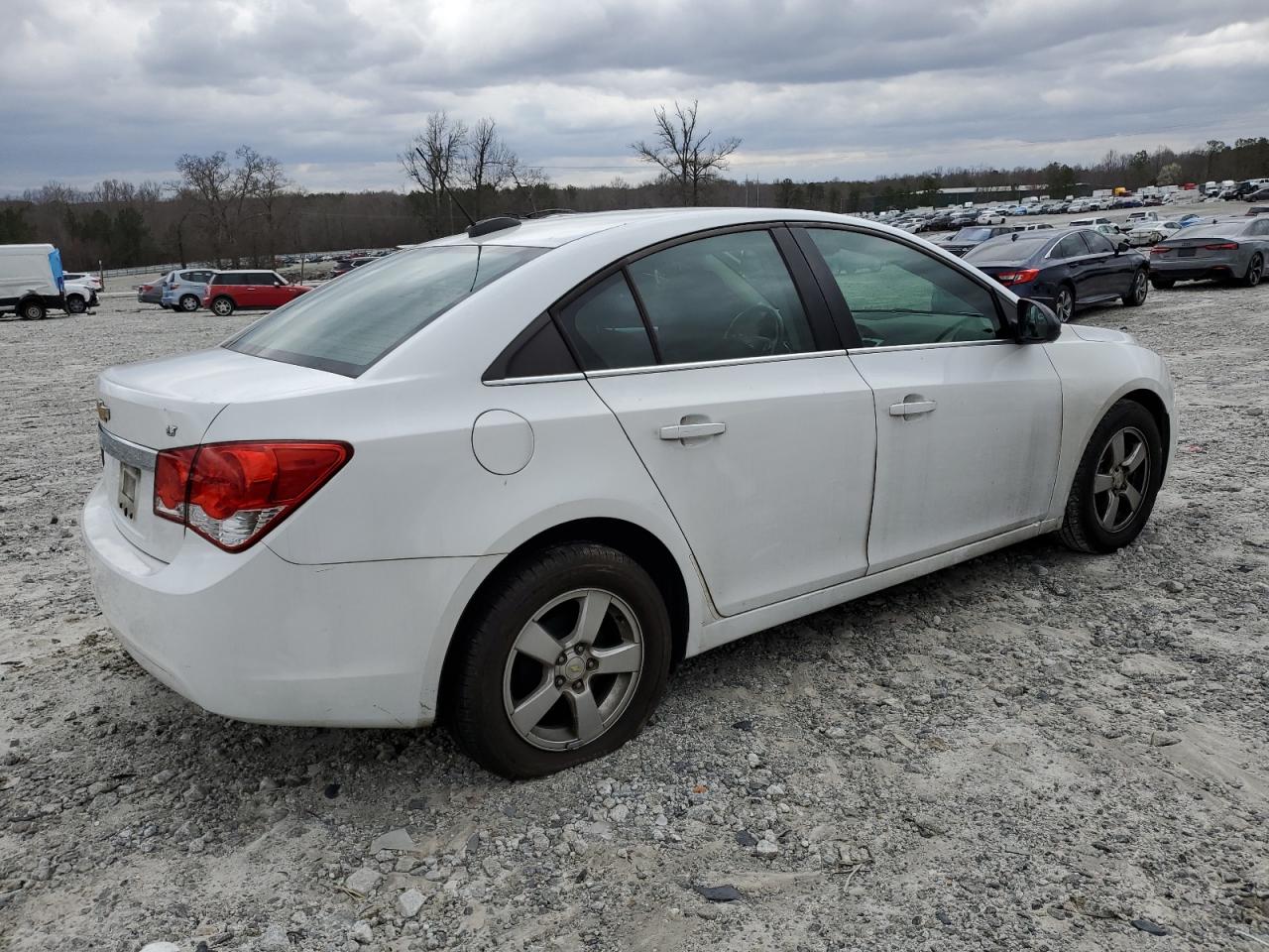 2016 Chevrolet Cruze - Image 3