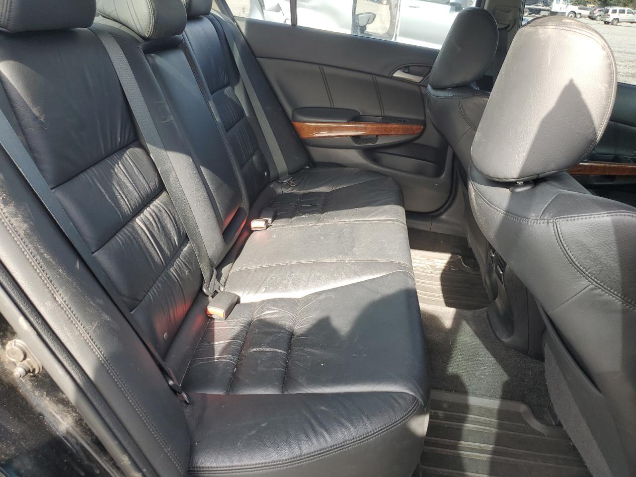 2012 Honda Accord - Image 10