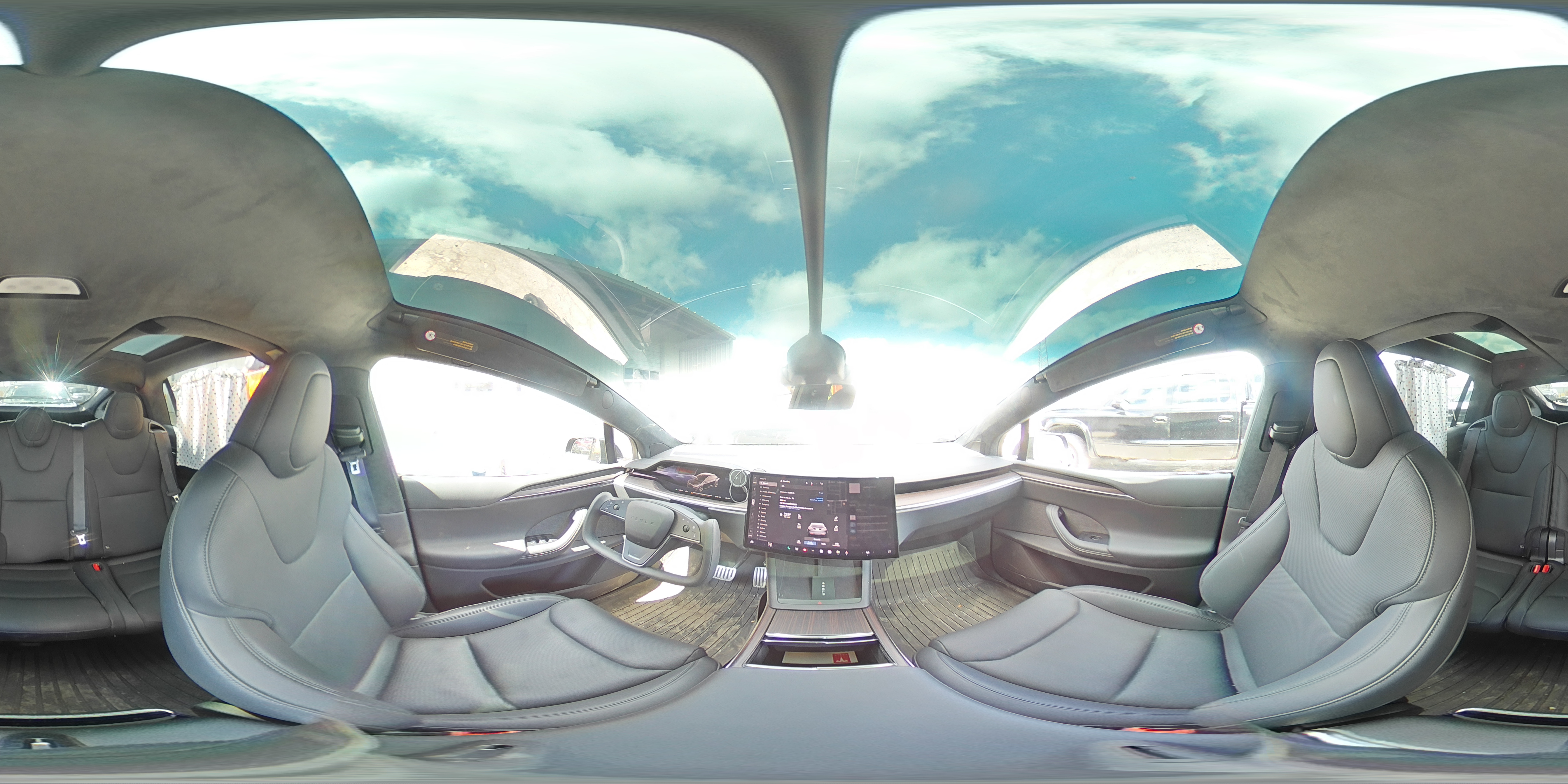 2024 Tesla Model X VIN: 7SAXCDE51RF452297 Lot: 50139665