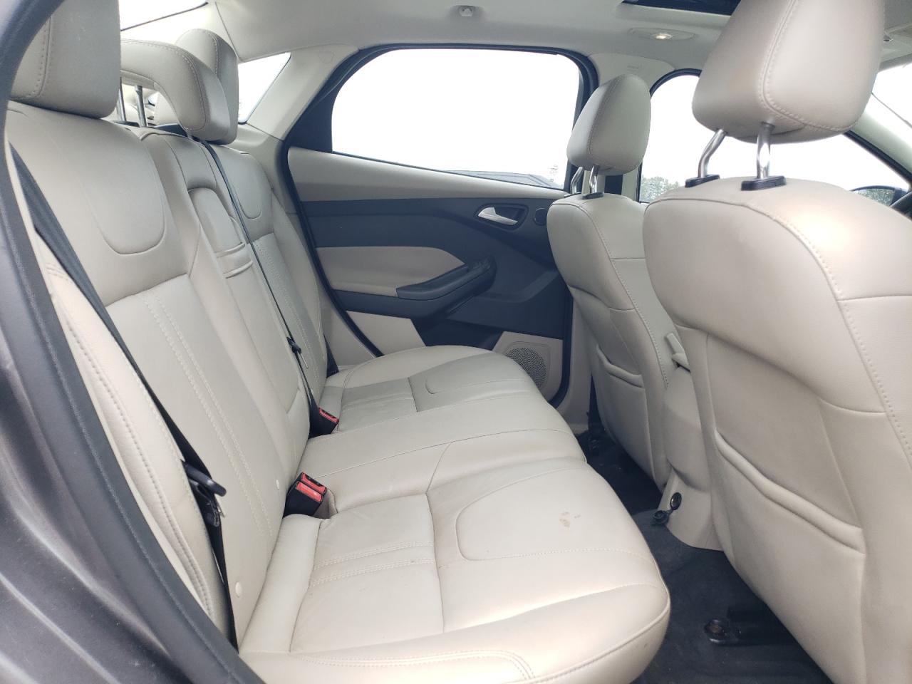 2012 Ford Focus - Image 10