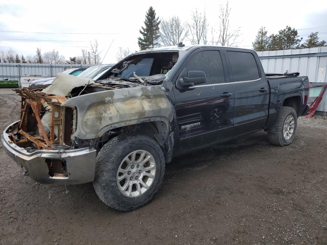 2014 Gmc Sierra K1500 Sle for Sale in Bowmanville, ON - Burn