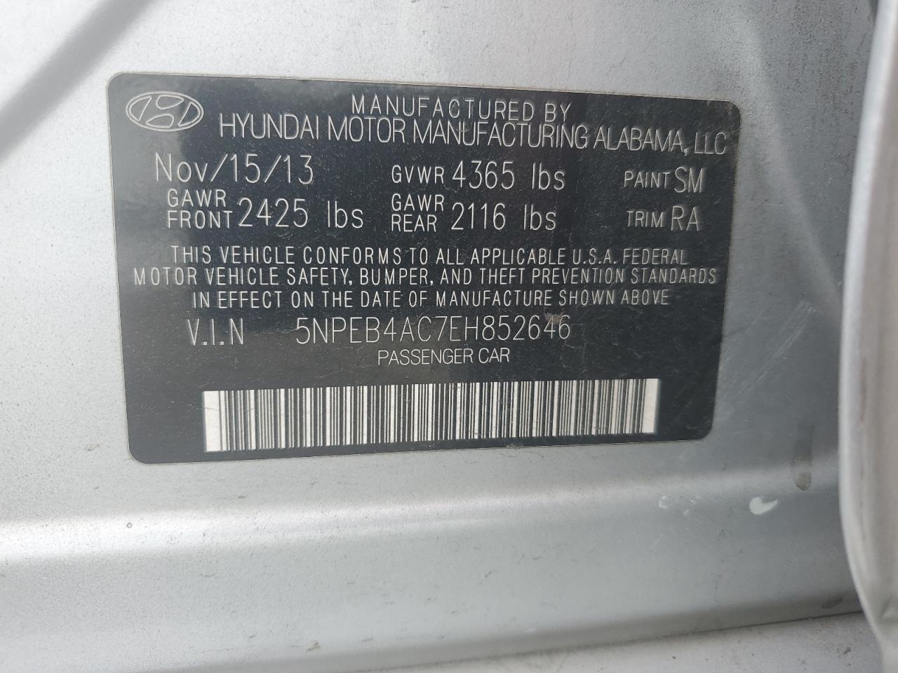 2014 Hyundai Sonata - Image 13