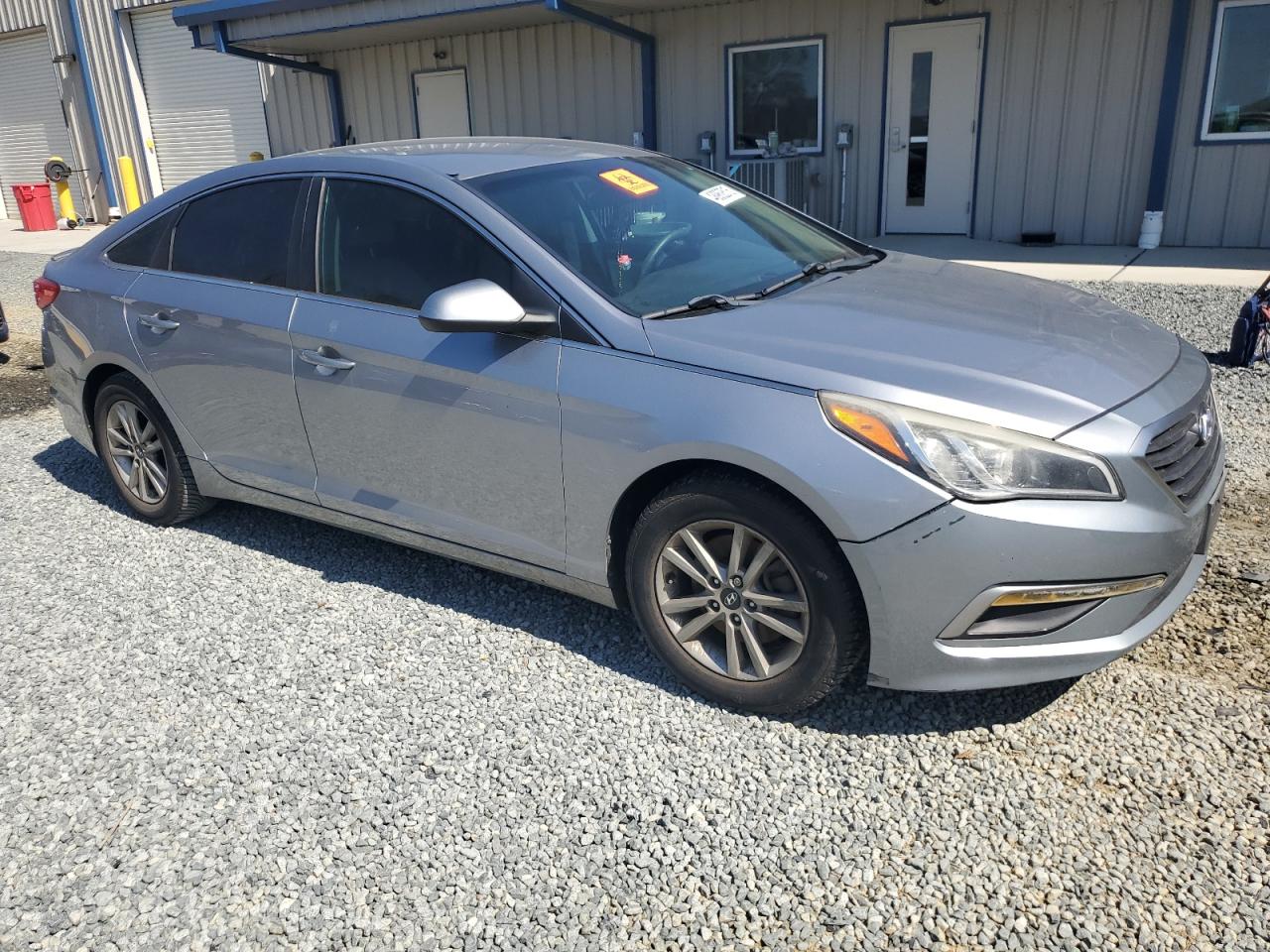 2015 Hyundai Sonata - Image 4