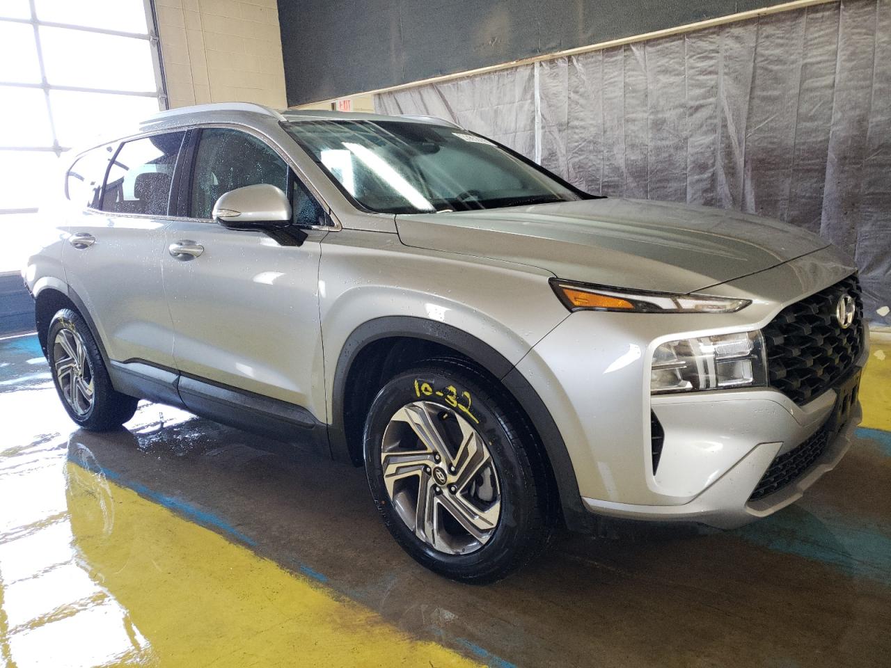 2023 Hyundai Santa Fe - Image 4