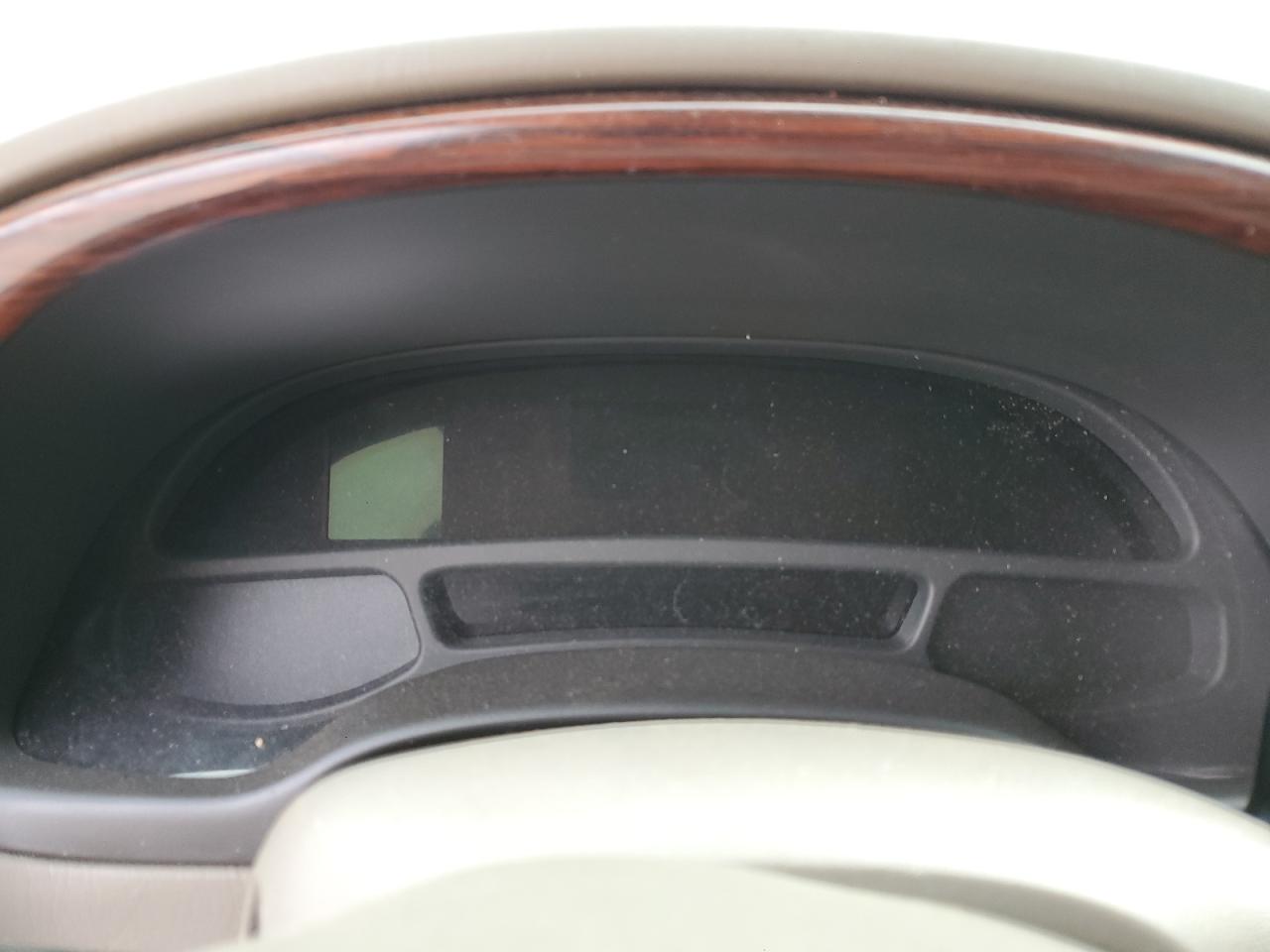 2003 Cadillac De Ville - Image 9