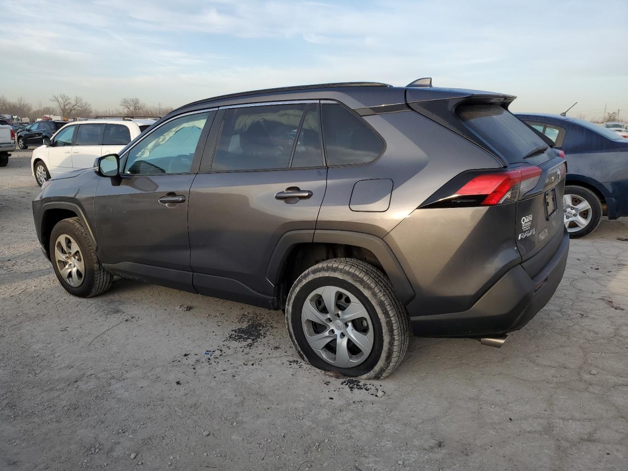 2019 Toyota RAV 4 - Image 2