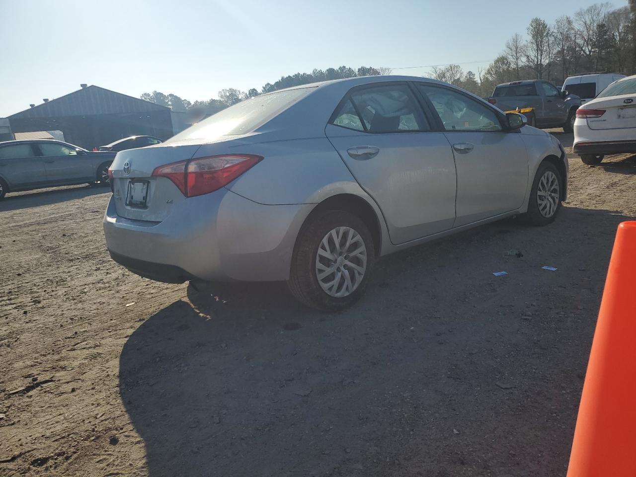 2017 Toyota Corolla - Image 3