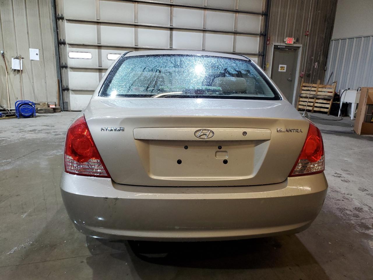 2006 Hyundai Elantra - Image 6