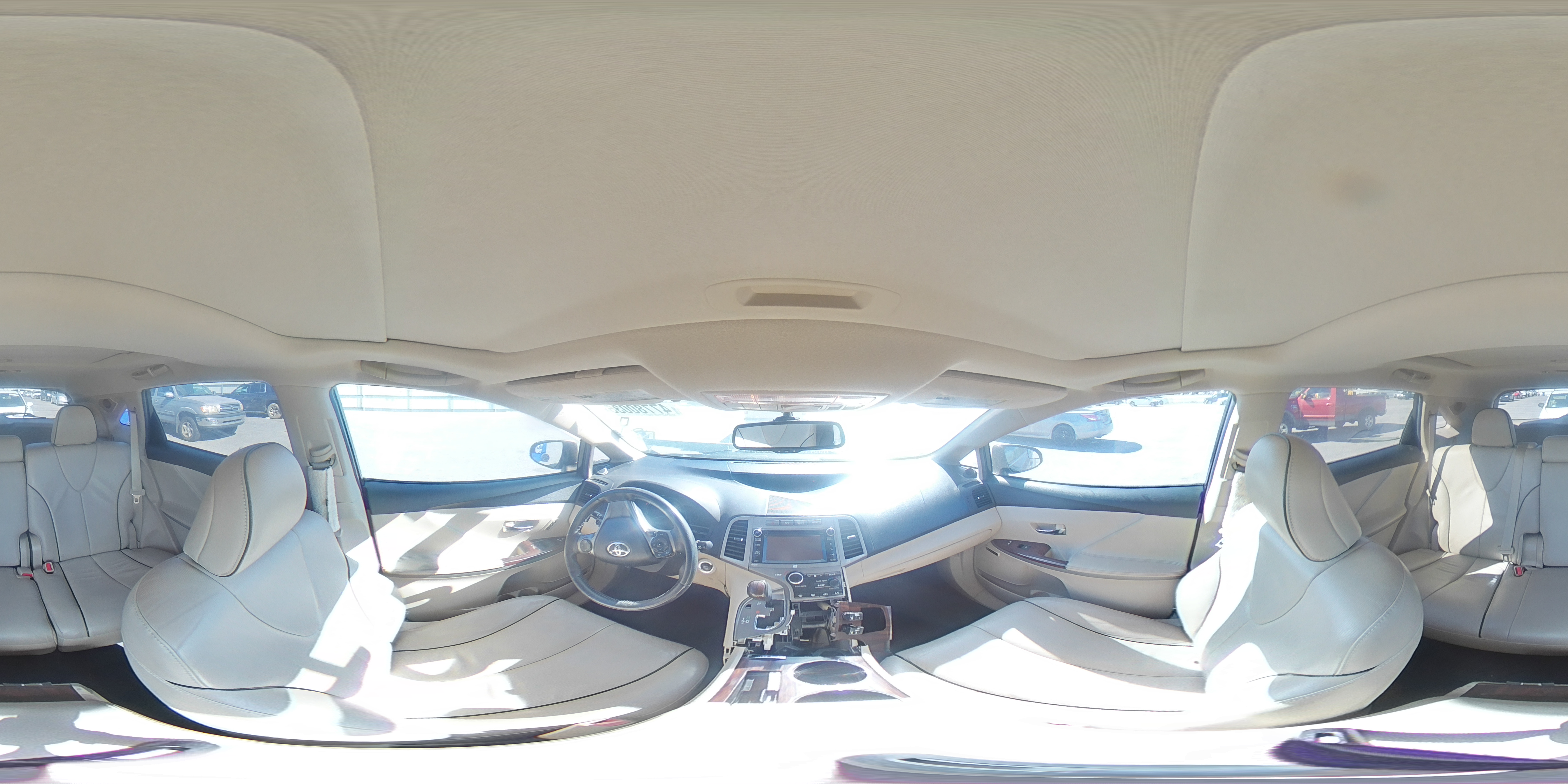 2013 Toyota Venza - Image 14