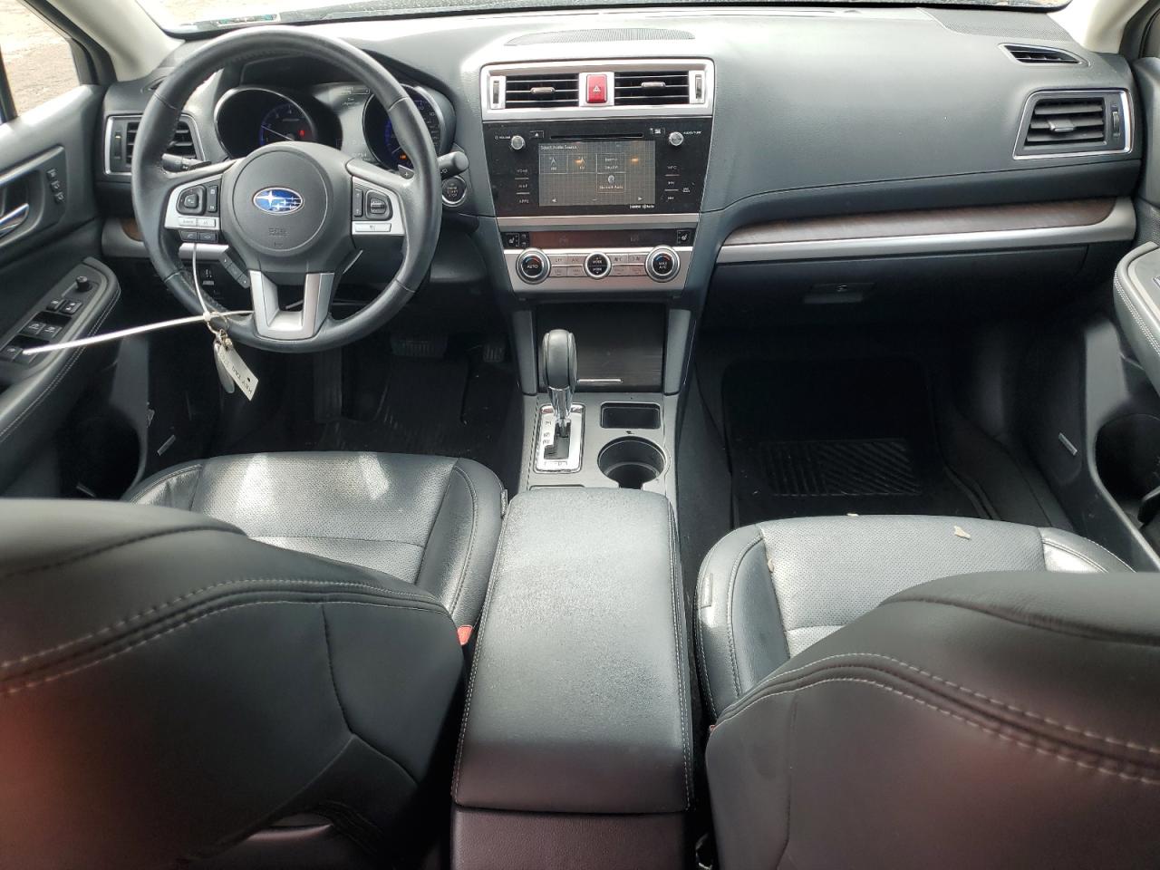 2015 Subaru Outback - Image 8