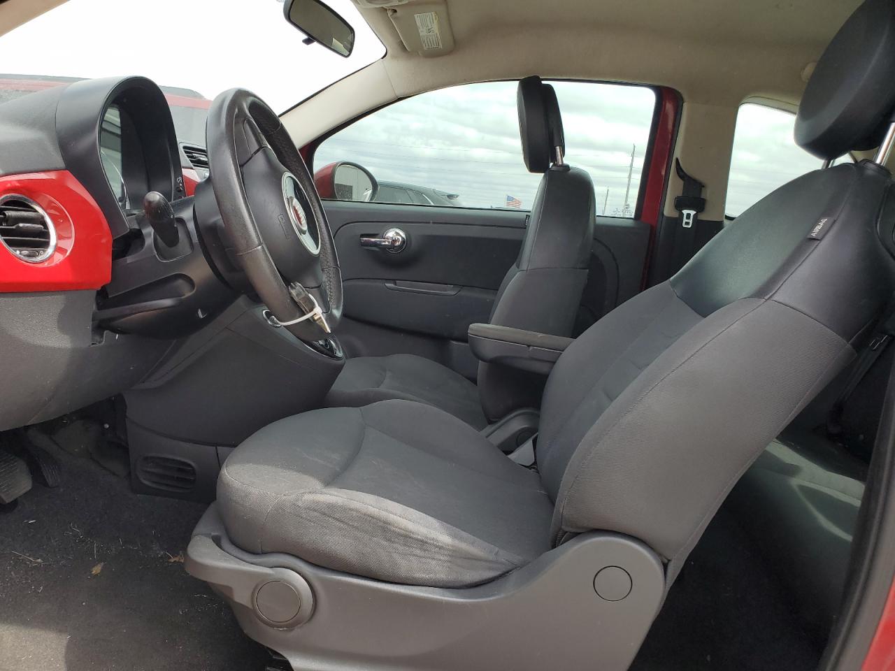 2015 Fiat 500 - Image 7