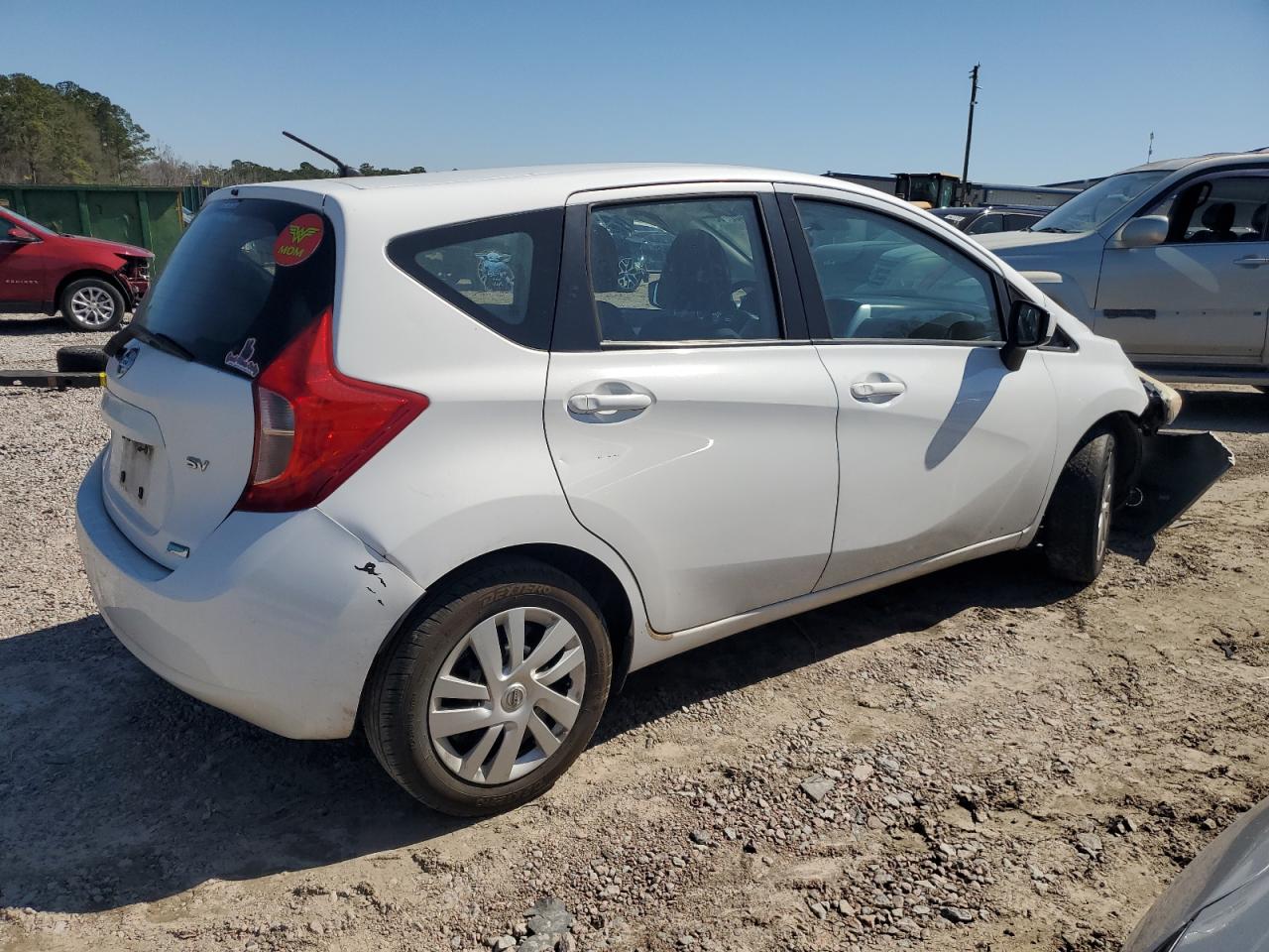 2015 Nissan Versa - Image 3