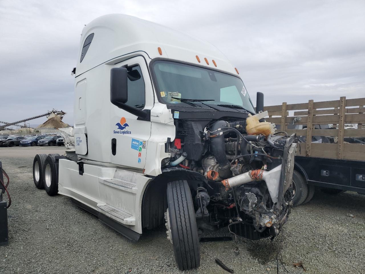 2018 Freightliner Cascadia 126 Semi Truck na sprzedaż w San Diego, CA - Front End