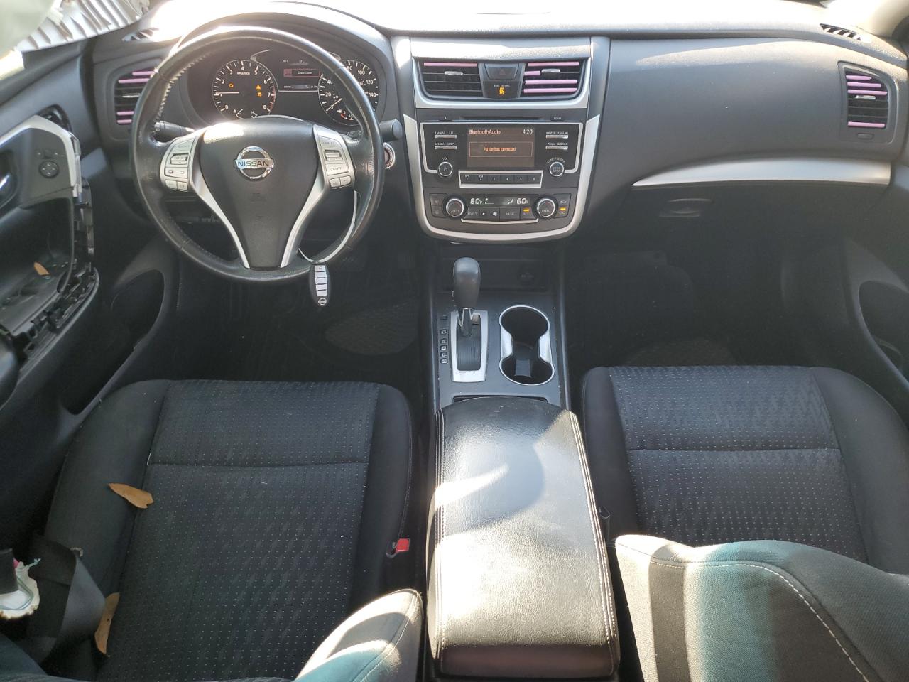 2016 Nissan Altima - Image 8