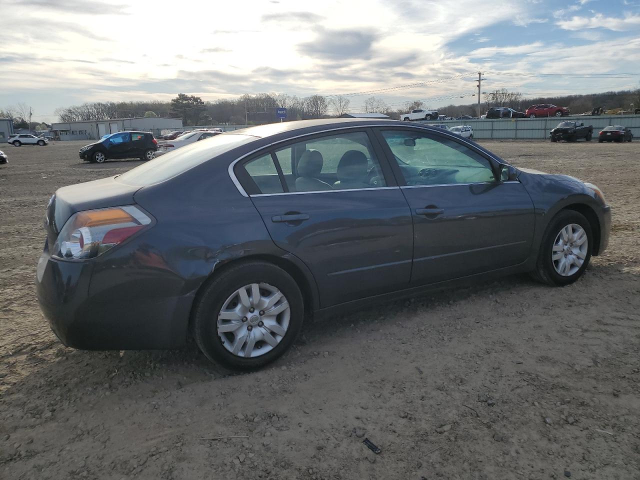 2012 Nissan Altima - Image 3