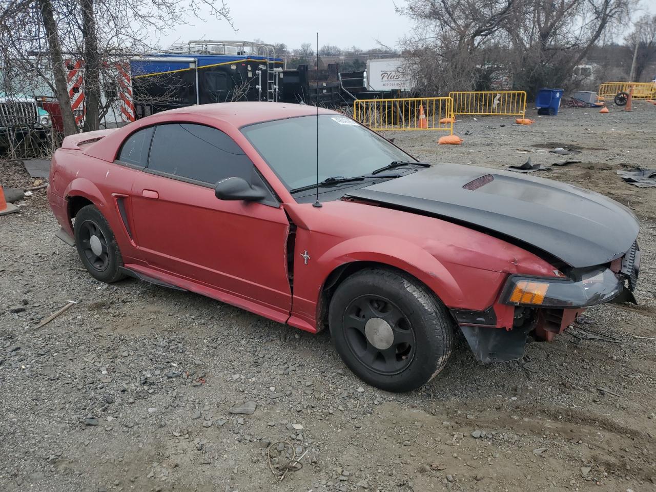 2000 Ford Mustang - Image 4