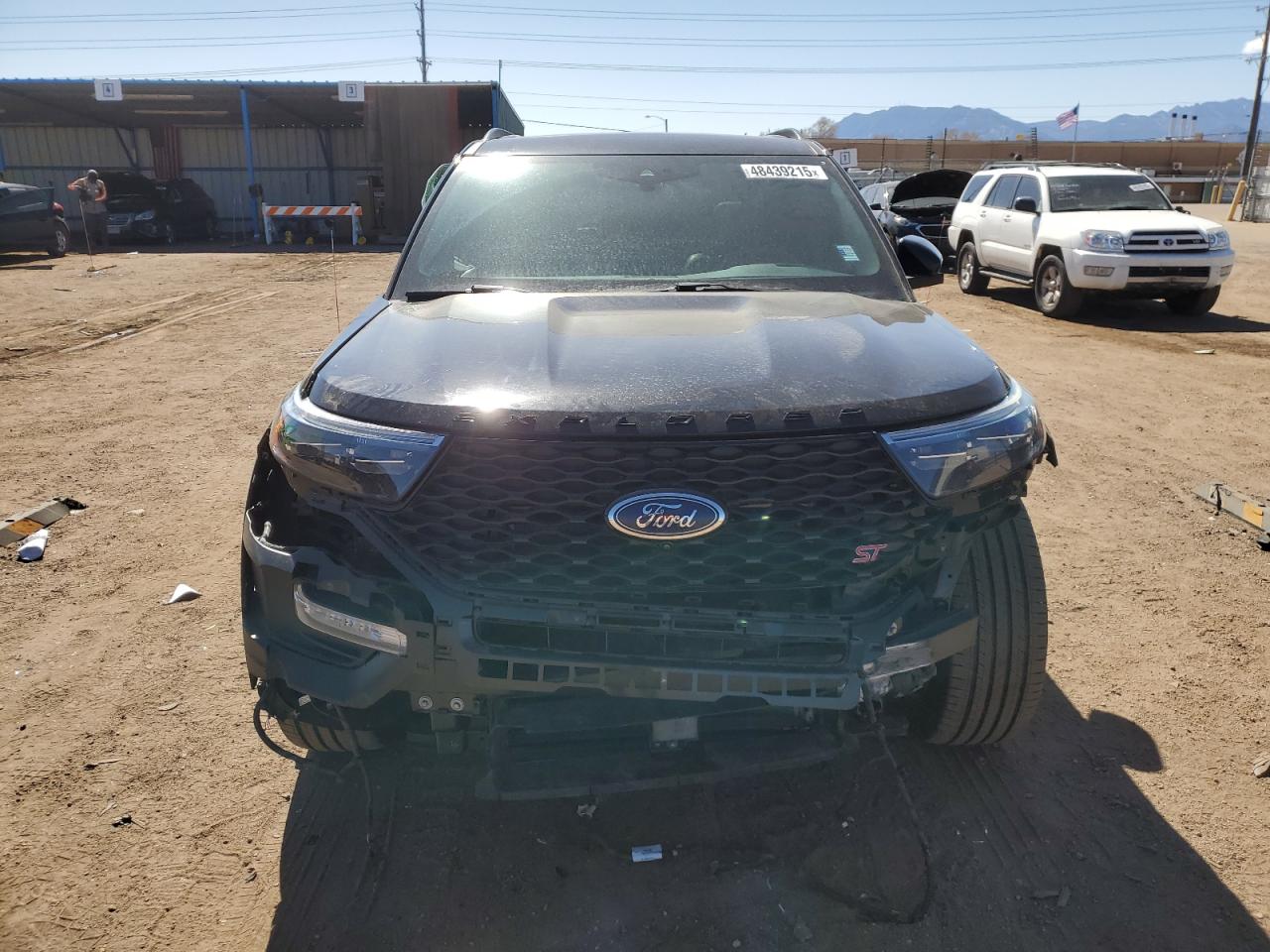 2022 Ford Explorer - Image 5