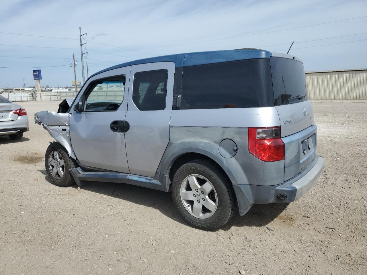 2005 Honda Element - Image 2