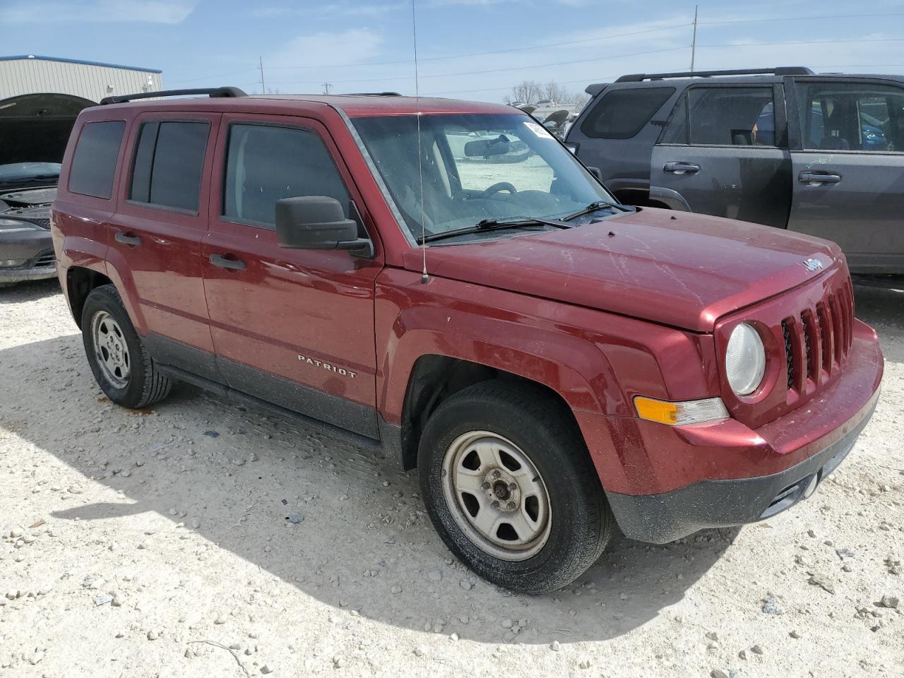 2015 Jeep Liberty (Patriot) - Image 4