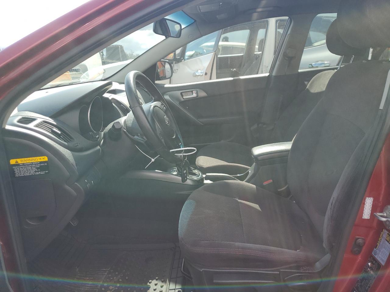 2011 Kia Forte - Image 7