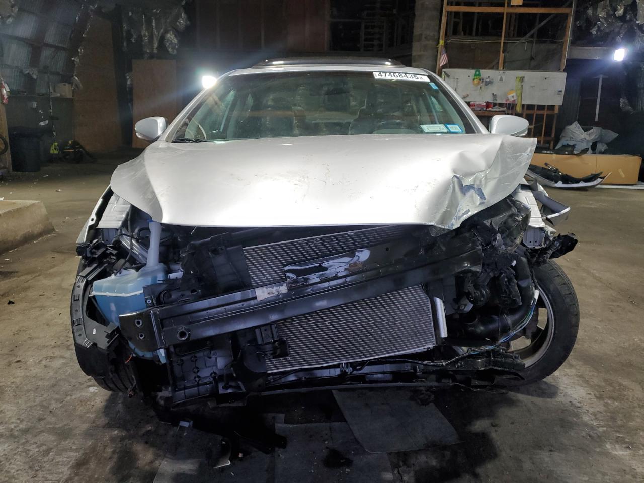 2013 Hyundai Elantra - Image 5