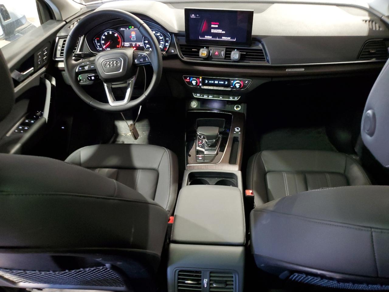 2023 Audi Q5 - Image 8