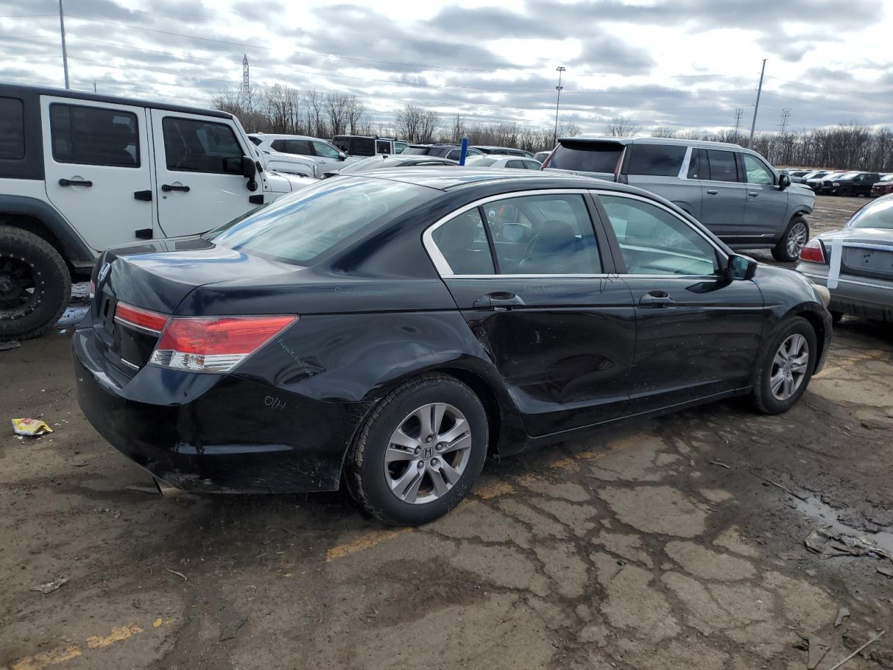 2012 Honda Accord - Image 3