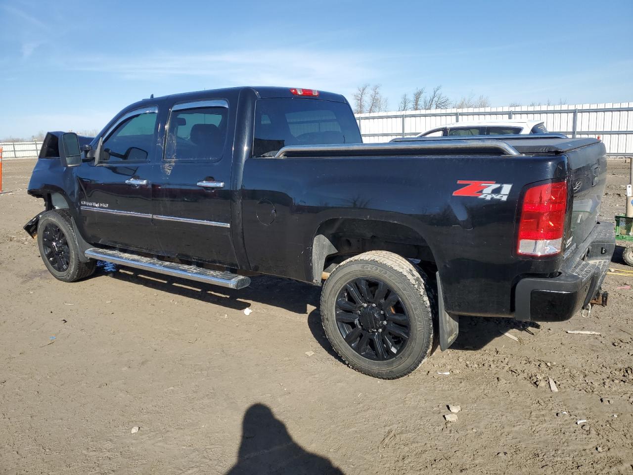 2012 GMC Sierra - Image 2