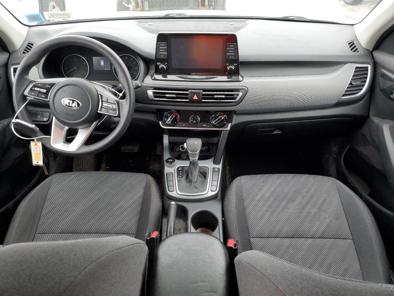 2021 Kia Seltos - Image 8