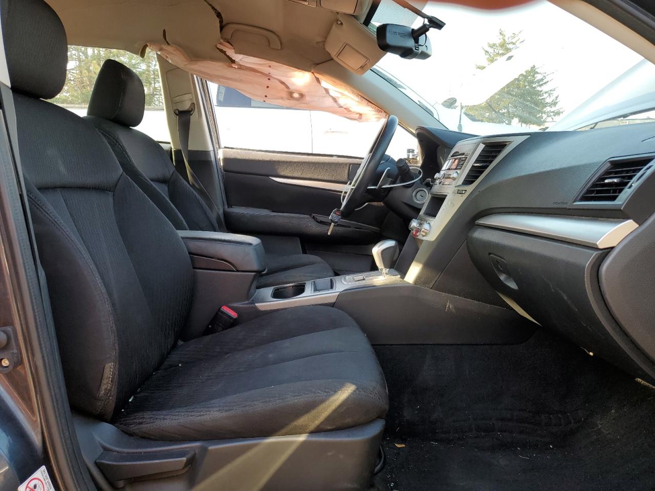 2011 Subaru Outback - Image 7