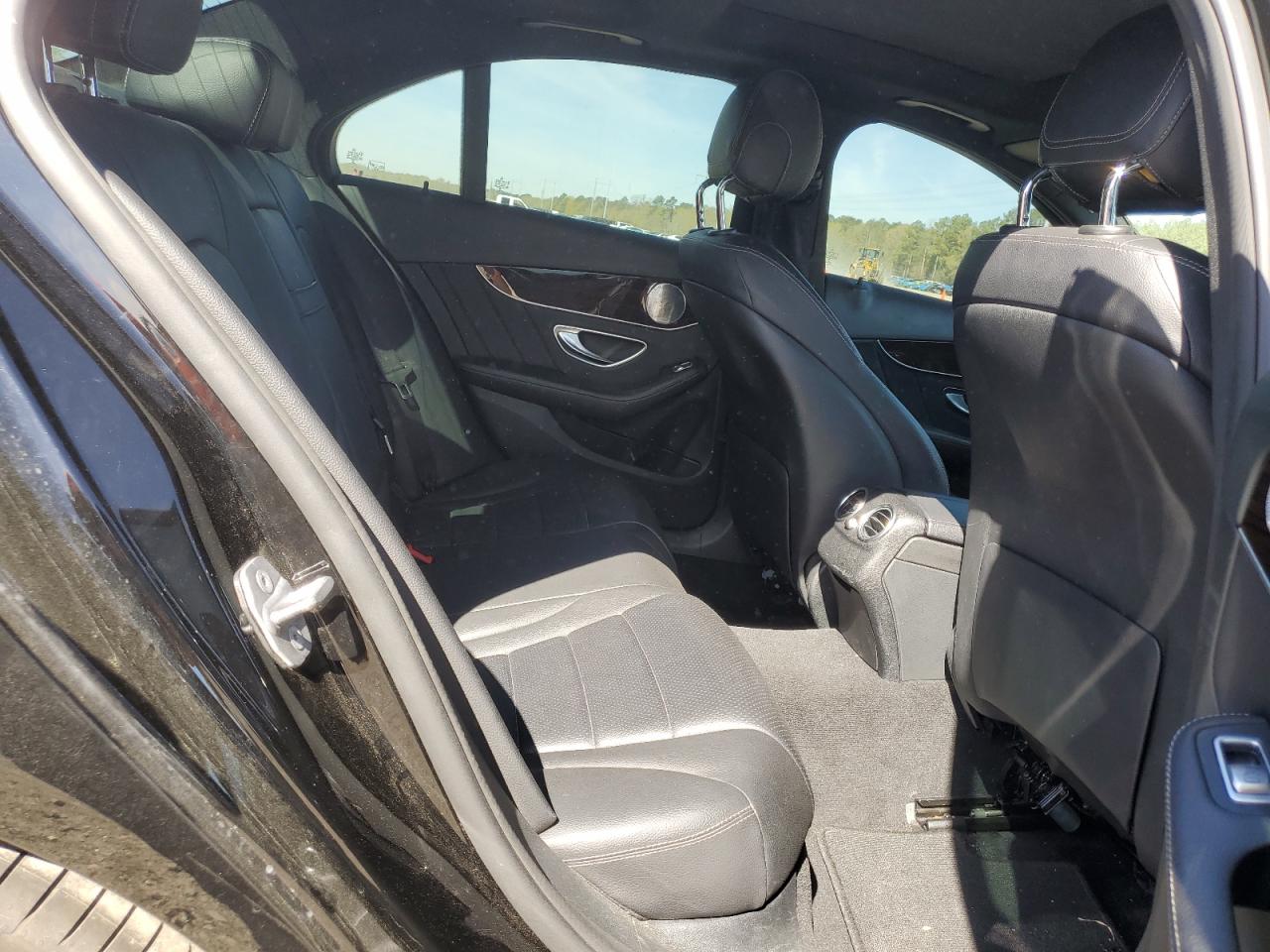 2018 Mercedes-Benz C 300 VIN: WDDWF4JB0JR416164 Lot: 49532195