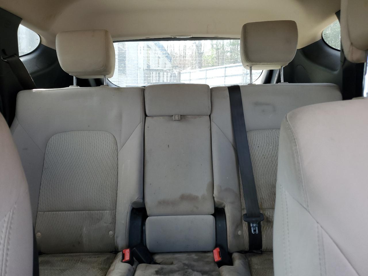 2018 Hyundai Santa Fe - Image 10