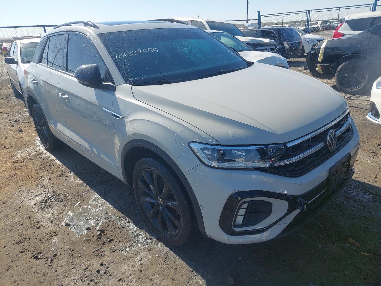 WVGCD1A18PV638780 - 2023 Volkswagen T-ROC - #47338055