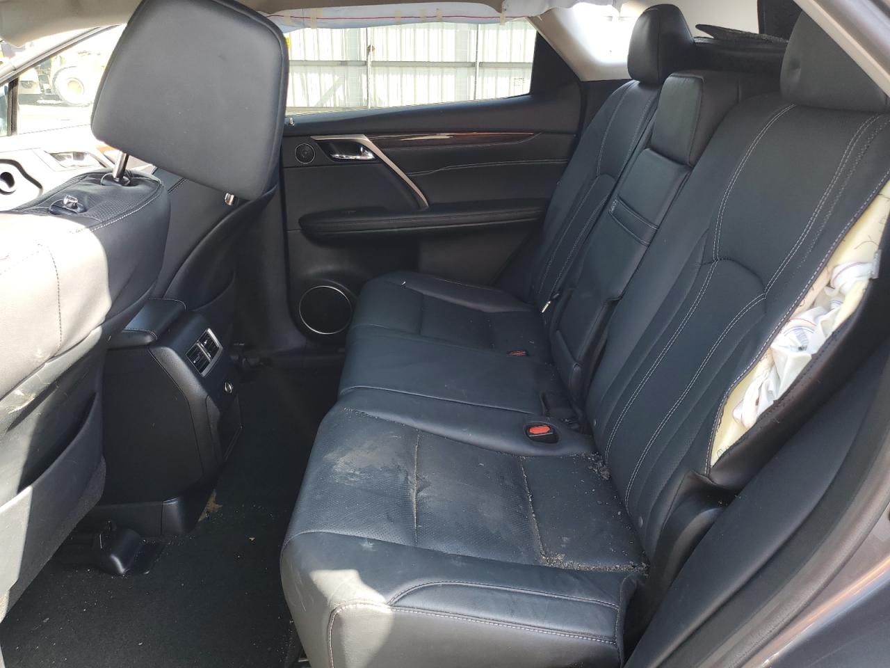 2018 Lexus RX - Image 12