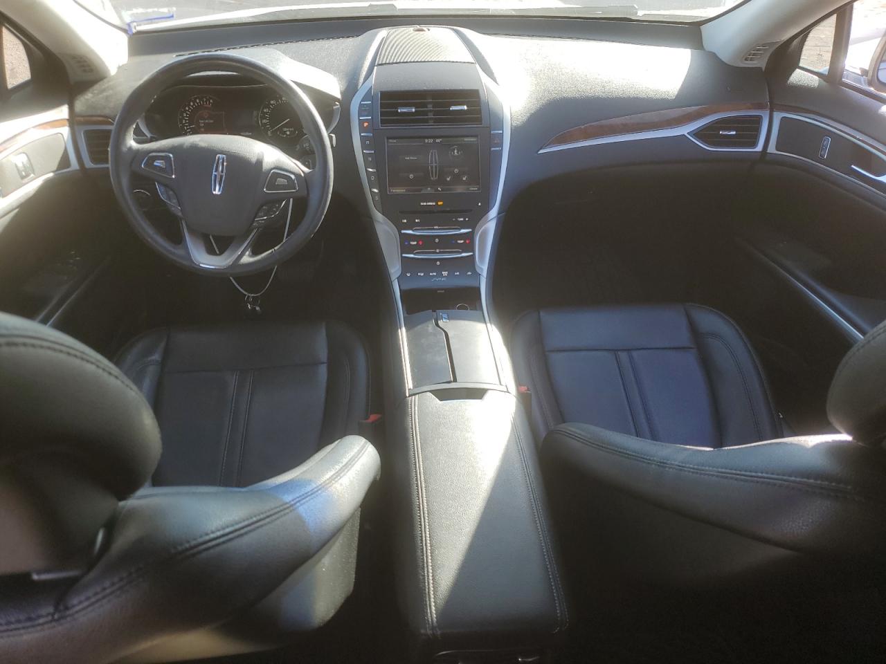 2015 Lincoln MKZ - Image 8
