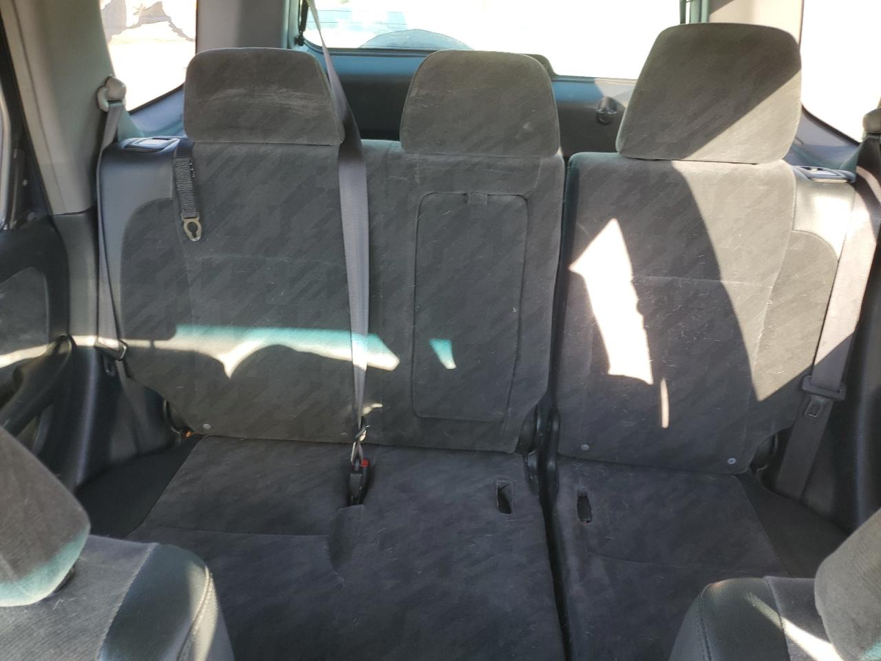 2003 Honda CR-V - Image 10