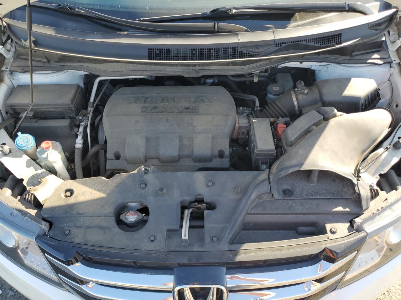 2016 Honda Odyssey - Image 12