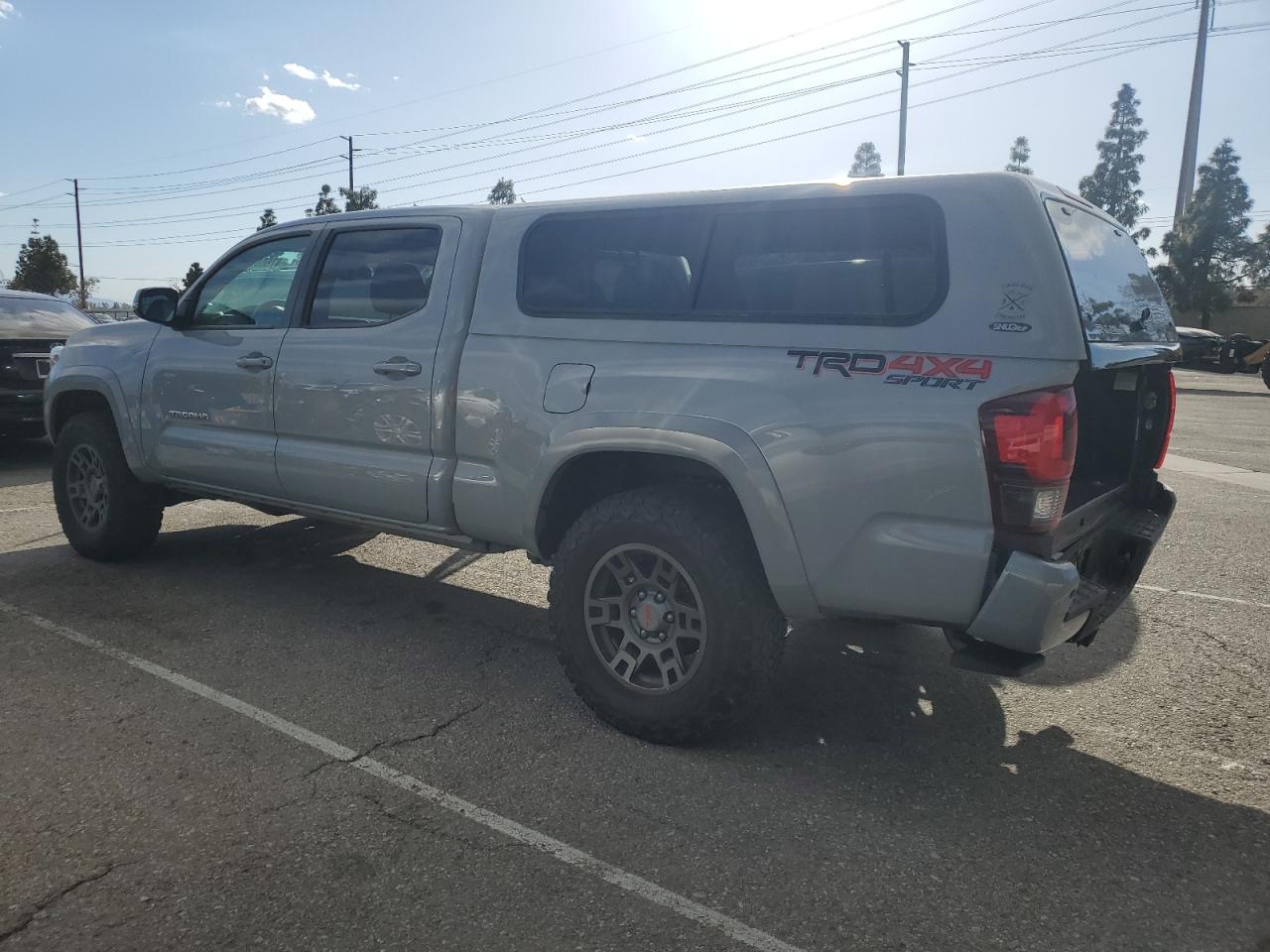 2018 Toyota Tacoma - Image 2