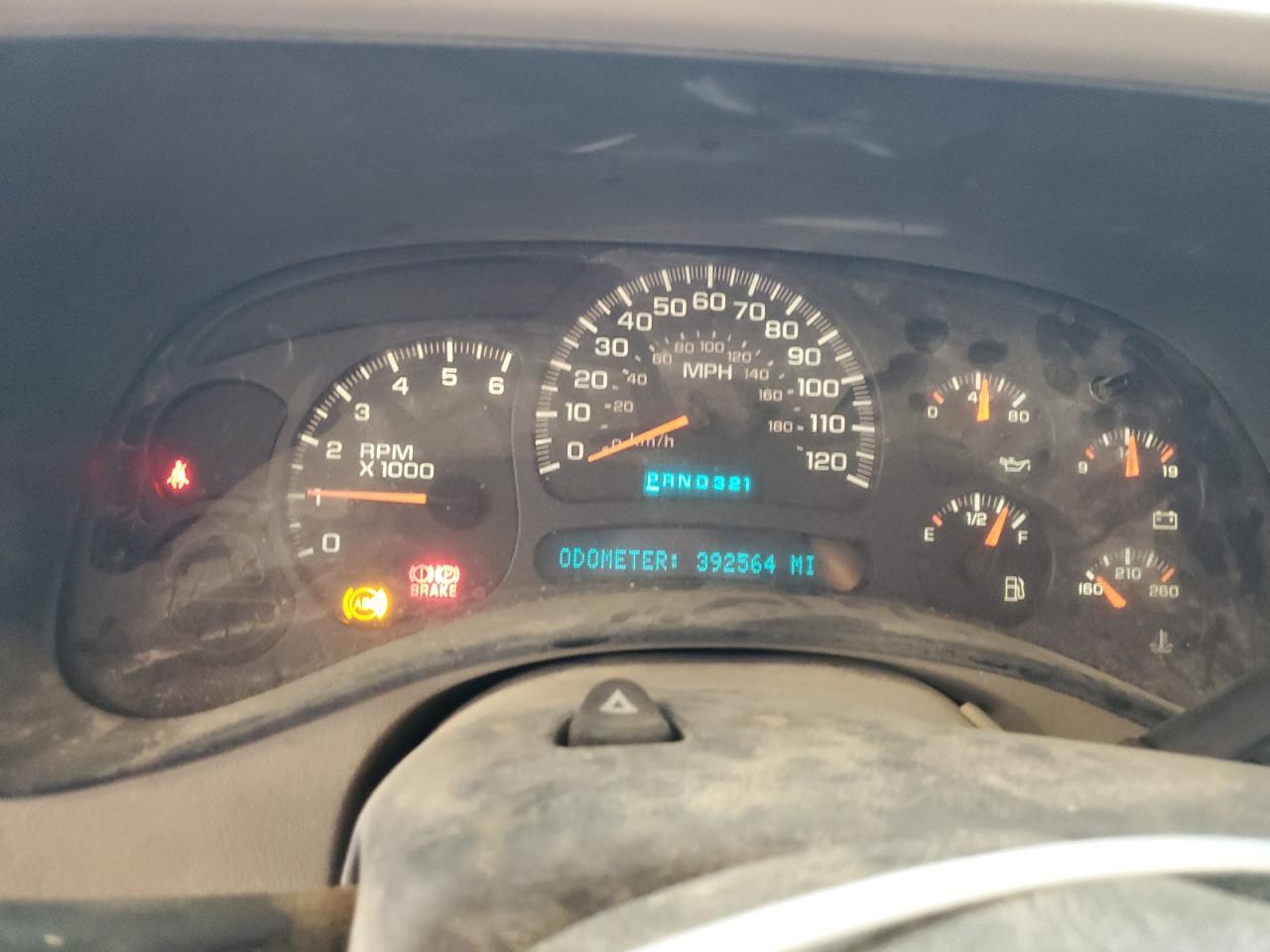 2005 Chevrolet Silverado - Image 9
