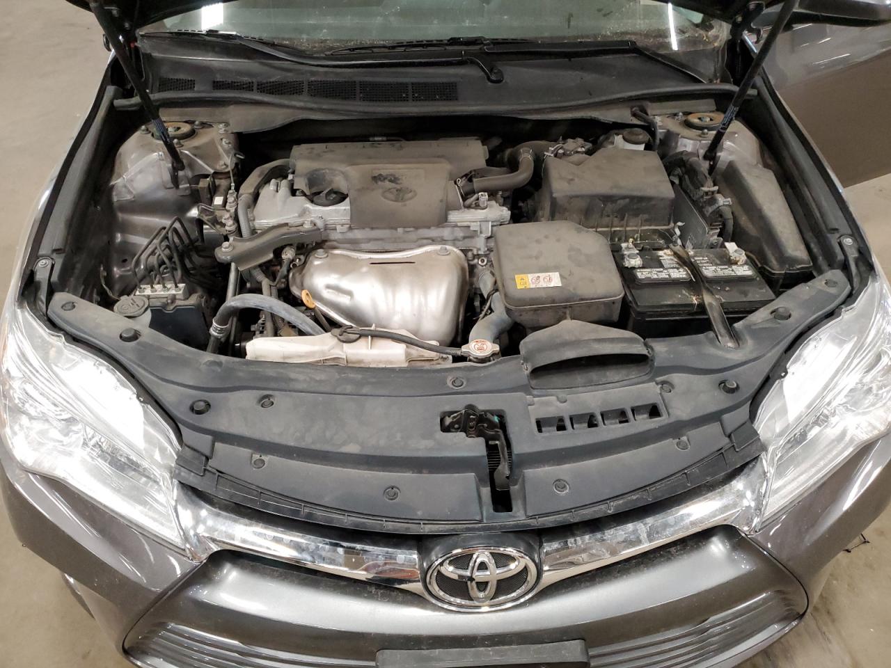 2017 Toyota Camry - Image 11