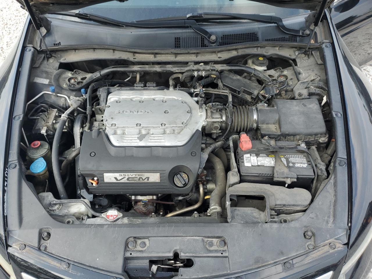 2012 Honda Accord - Image 11